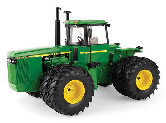Ertl 45855OTP 1/16 Scale John Deere 8850 Tractor