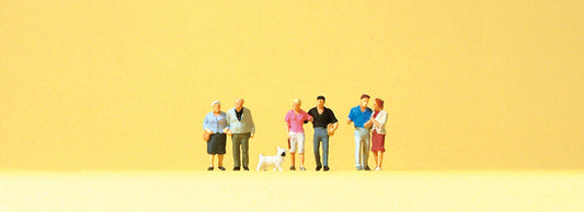 Preiser 88555 Z Scale Couples with Dog Figure Set pkg(6)