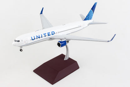 Gemini Jets G2UAL893 Gemini200 United 767-300 1/200 2019 New Livery Reg#N676Ua **