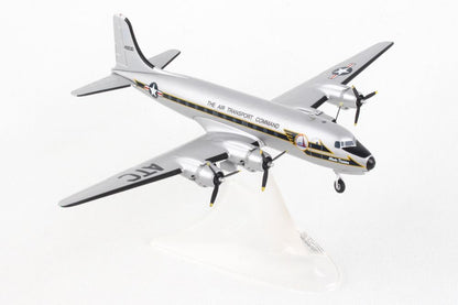 Herpa Wings 1/200 Military HE559720 Usaf C-54M Usaaf 513Th Atg Berlin Airlift