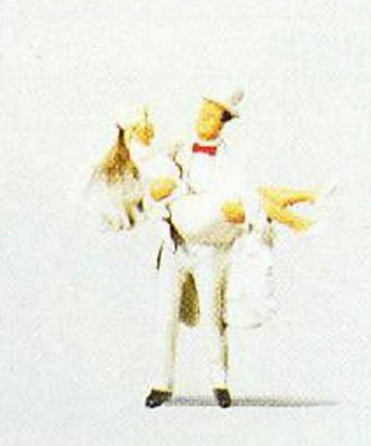 Preiser 28029 HO Scale Individual Figure - Pedestrians Groom Carrying