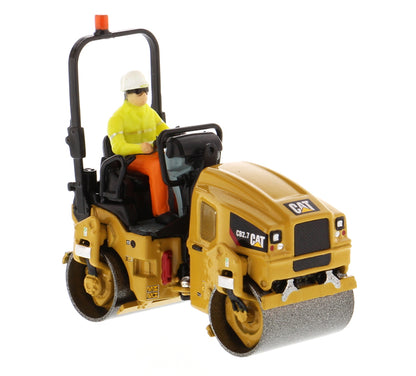 Diecast Masters 85593 1/50 Cat CB-2.7 Utility Compactor
