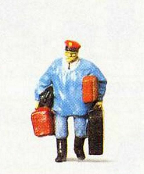 Preiser 28013 HO Scale Individual Figure - Railway Personel -- Porter w/Luggage