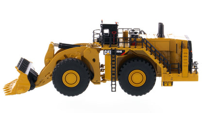 Diecast Masters 85535 1/125 Caterpillar 994K Wheel Loader