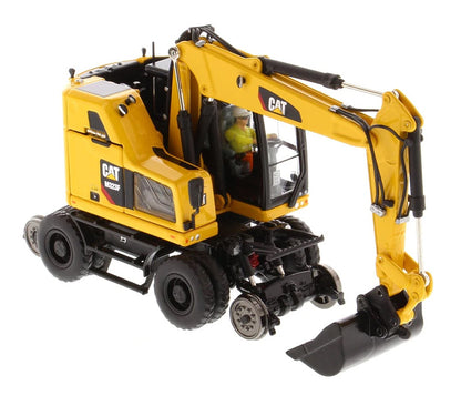 Diecast Masters 85661 1/50 Cat M323F Railroad Excavator, Yellow