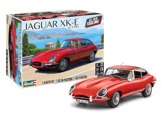 Revell 4509 1/24 Jaguar XK-E (E-Type) Sports Car