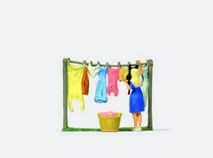 Preiser 28110 HO Scale Laundry Day Woman Hanging Clothes
