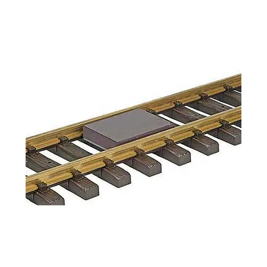 380 811