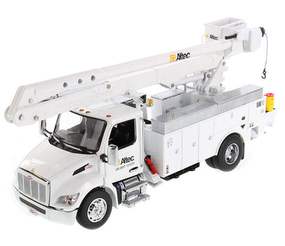 Diecast Masters 71105 1/32 Altec Peterbilt Model 536 Utility Truck