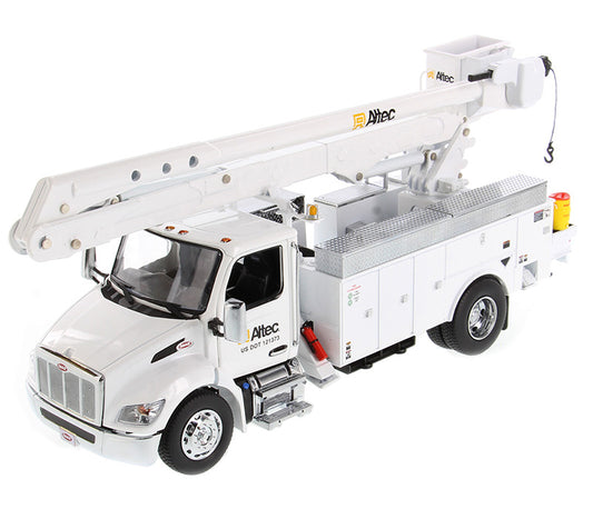 Diecast Masters 71105 1/32 Altec Peterbilt Model 536 Utility Truck