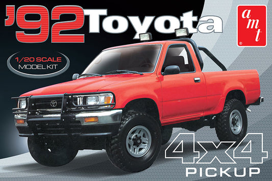 AMT 1425 1/20 1992 Toyota 4x4 Pickup Truck Model Kit