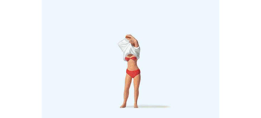 Preiser 28258 HO Scale Female Lifeguard in Action Individual Figure