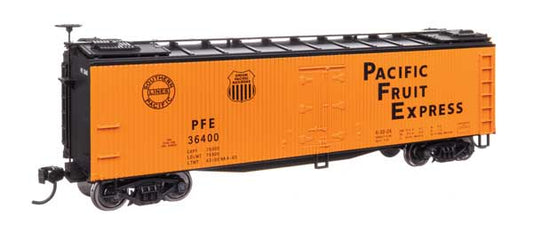 Walthers Mainline 910-41231 HO Scale 40' Early Reefer RTR PFE #36400