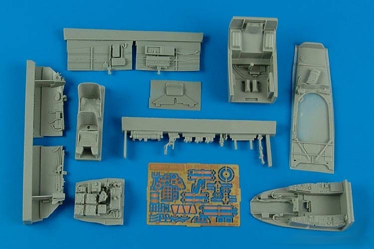 Aires 4585 1/48 Me410B2/U4 Cockpit Set For MGK