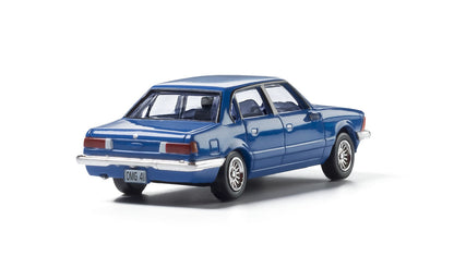 Woodland Scenics AS5363 HO Scale Blue Sedan