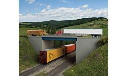 Walthers Cornerstone 933-4565 HO Steel & Concrete Overpass Kit