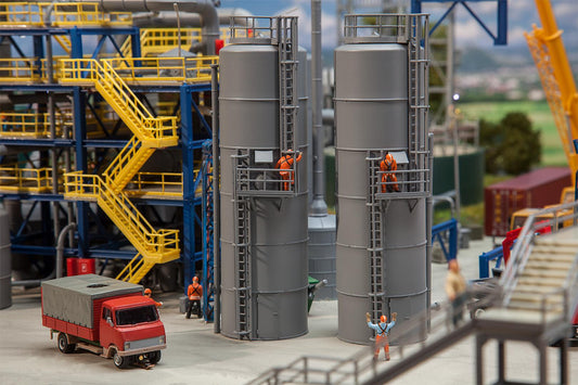 Faller 180330 HO Scale Vertical Industrial Storage Tank Kit