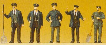 Preiser 12191 HO Scale Railroad Personnel Engine-Driver/Stoker