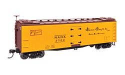 Walthers Mainline 910-41237 HO 40' Reefer Packerland Packing Co. #3700