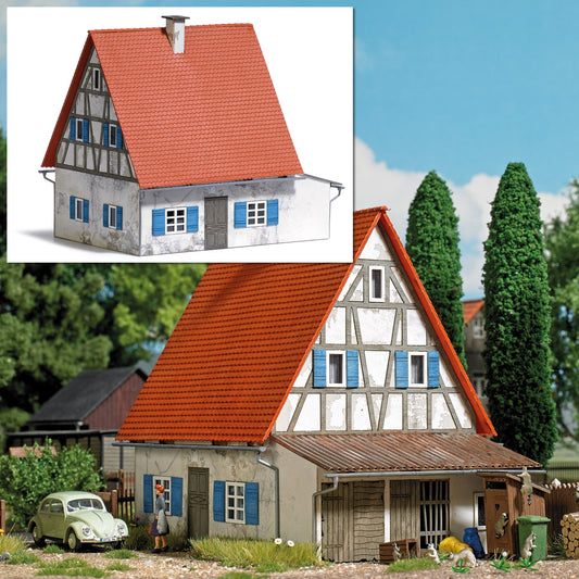 Busch 1908 HO Scale Weathered Half-Timber House Kit