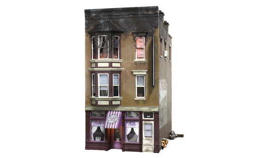 Woodland Scenics BR5051 HO Scale Betty's Burning Building
