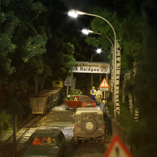 Busch 4192 HO Scale Siemens AHL 52 Street Light w/LED