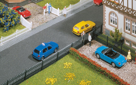 Faller 180411 HO Scale Garden Iron Fence, 684 mm Model Kit