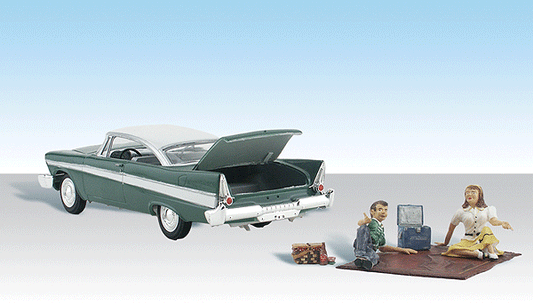 Woodland Scenics 5552 HO Scale AutoScenes Parked for a Picnic