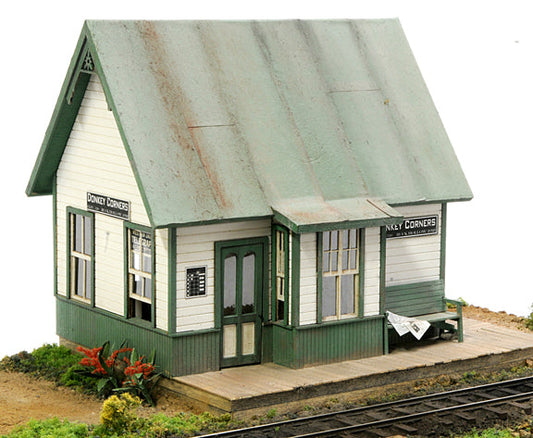 Banta Model Works 6108 O Scale Donkey Corners Depot Kit