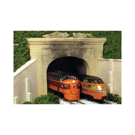 493 111