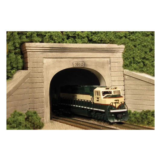 493 215