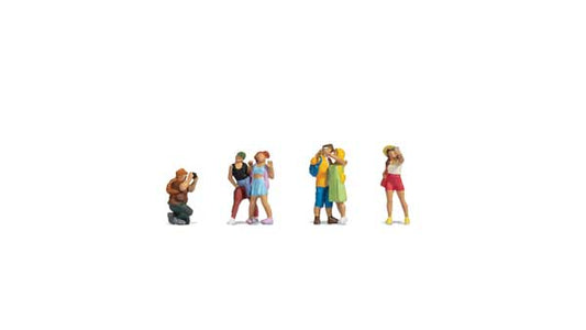 Noch 15473 HO Scale Tourists -- pkg(6)