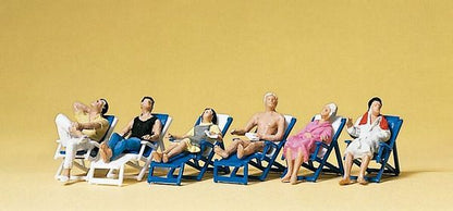 Preiser 10437 HO Scale Sport & Recreation Seated People on Folding