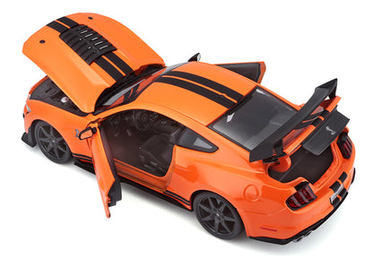 Maisto 31388OR 1/18 2020 Ford Mustang Shelby GT 500, Orange