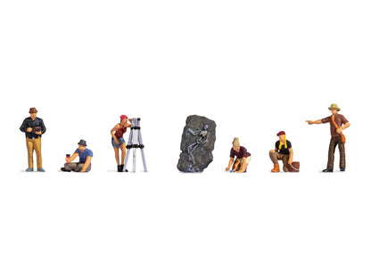 Noch 15043 HO Scale Archaeologists with Accessories
