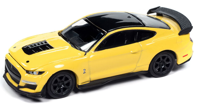 Auto World AWSP171-A 1/64 2021 Mustang Shelby GT500 Carbon Fiber Model