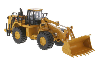 Diecast Masters 85697 1/64 Caterpillar 988H Wheel Loader