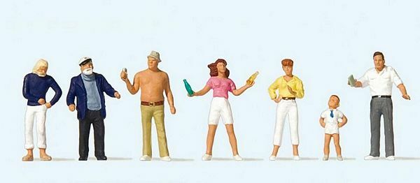 Preiser 10690 HO Scale At the Kiosk -- pkg(7)