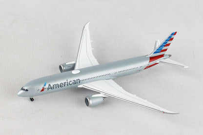 Herpa Wings HE530422 American 787-9 1/500
