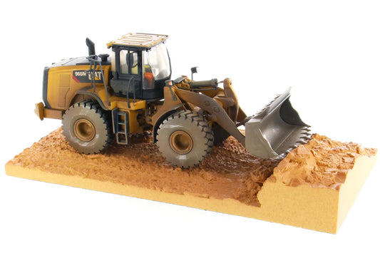 Diecast Masters 85703 1/50 Caterpillar 966M Medium Wheel Loader