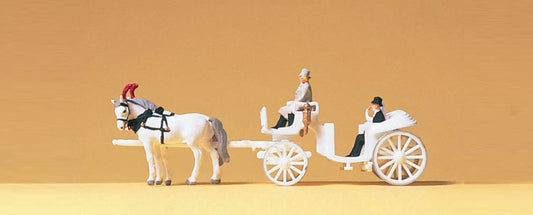 Preiser 79479 N Scale Horse-Drawn Open Wedding Coach (White)