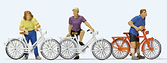 Preiser 10637 HO Scale Cyclists Waiting At Crossing 3 Figures, 3 Bikes
