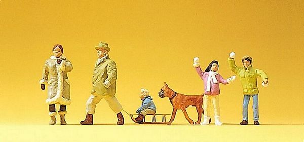 Preiser 10310 HO Scale Pedestrians -- Krause Family In Winter