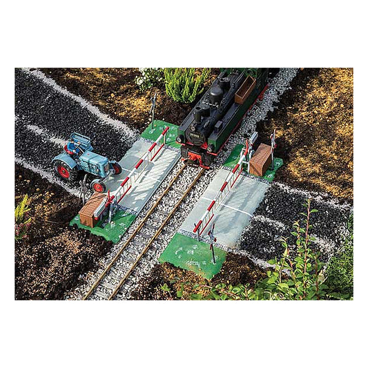 pola 330870 g scale motorized european grade crossing