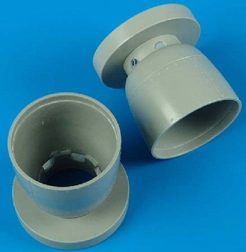 Quickboost 48431 1/48 P61A/B Correct Cowlings for LNR