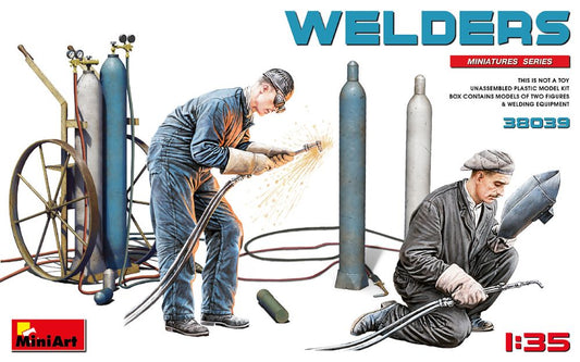 Miniart Models 38039 1/35 Welders (2) w/Equipment