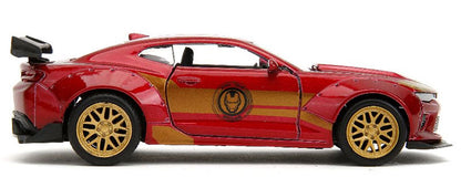 Jada Toys 30309 2016 Chevrolet Camaro with Iron Man Figure