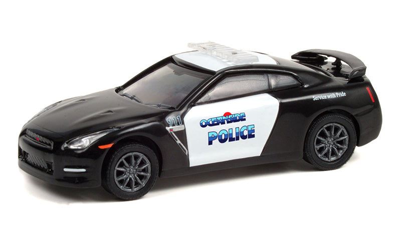 Greenlight 42960-D 1/64 Scale Oceanside California Police - 2015 Nissan Gt-R Hot