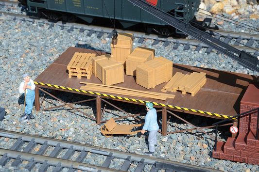 Piko 62296 G Scale Pallets and Cartons