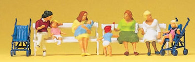 Preiser 10522 HO Scale Pedestrians Seated Women, Carriages, Benches